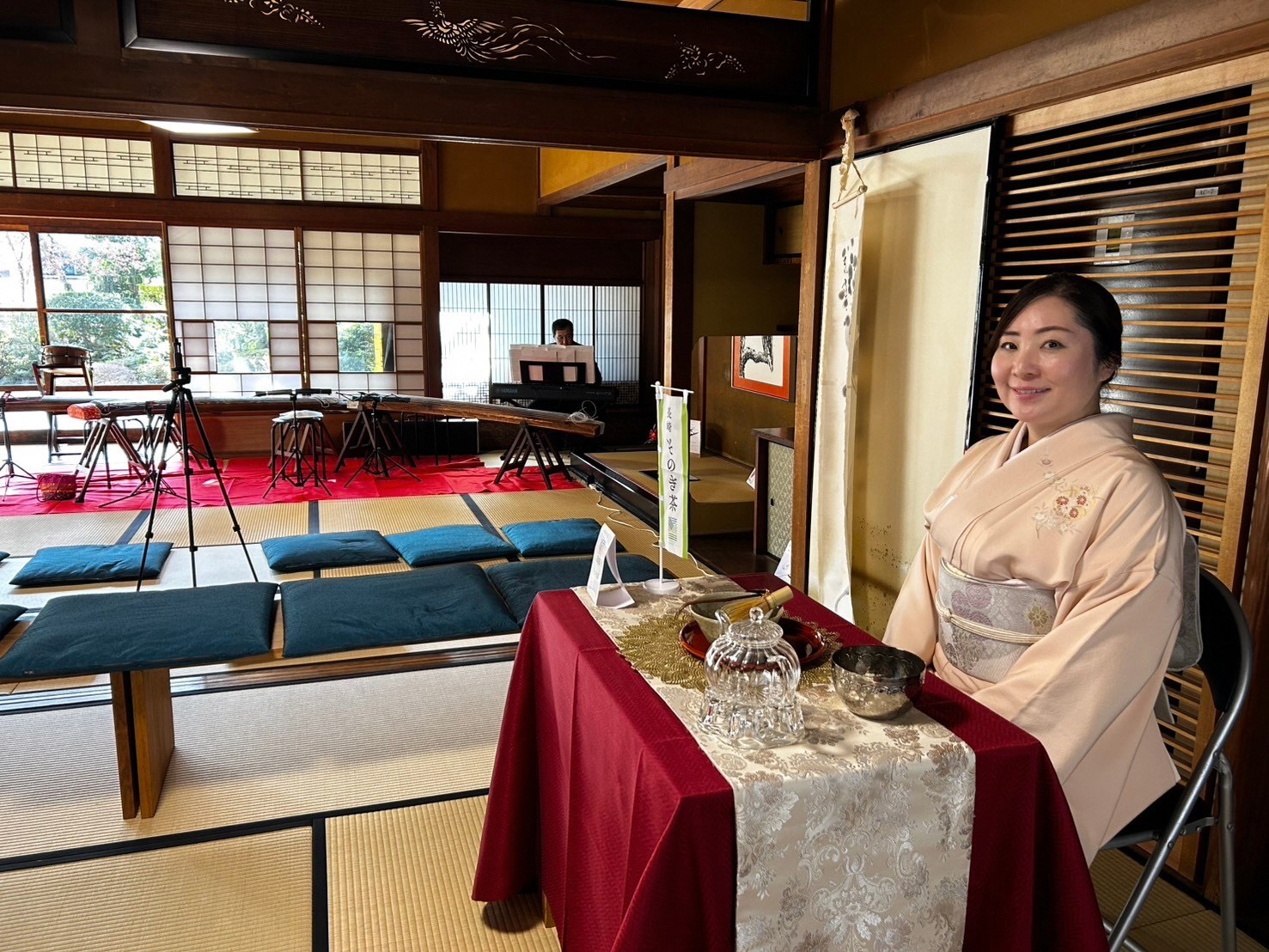 新春茶会&弾き初めの様子