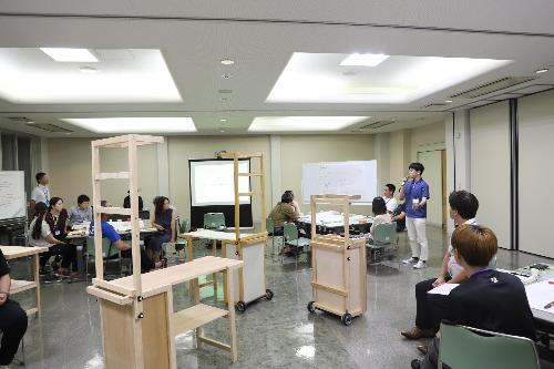 実際のリヤカーを前にアイデアがふくらむ